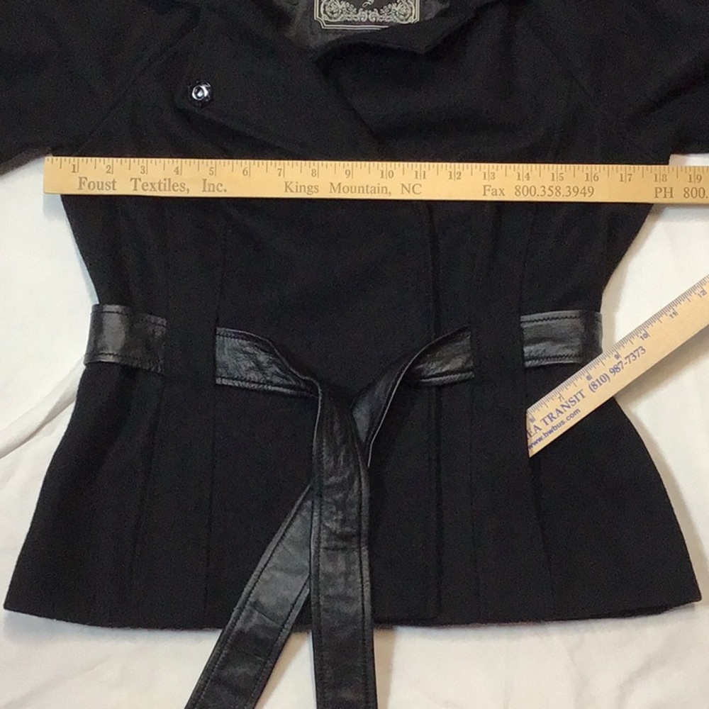 🖤 GUESS Black Wool Blend Leather Belt Snap Front 3-4 Bell Sleeves Sz.S - Picture 8 of 12